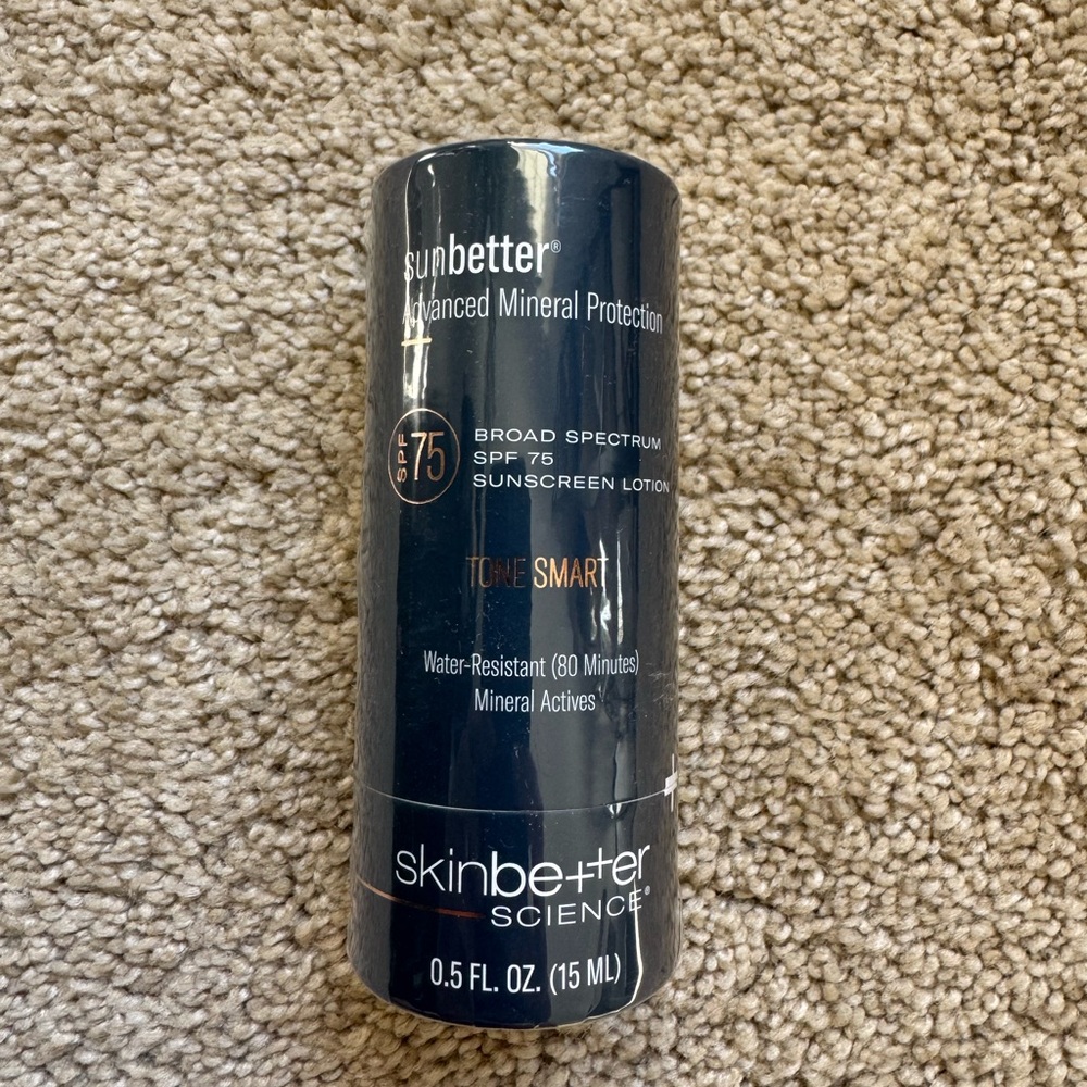 NEW Skinbetter Science Tone Smart SPF sunscreen